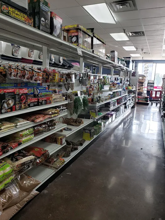 Ricki's Pet Depot 3