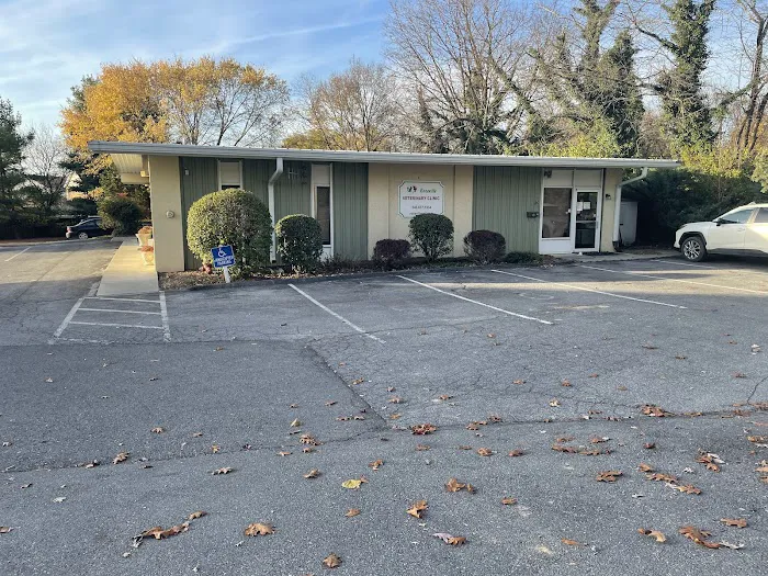 Roseville Veterinary Clinic 12