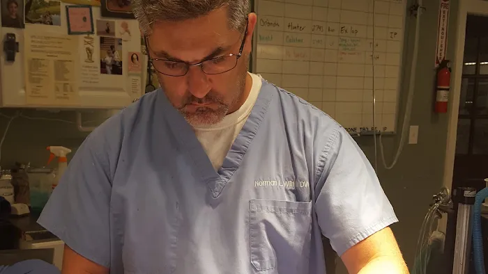 Ranson Animal Hospital 12