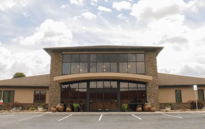 Mid-Atlantic Veterinary Hospital 10