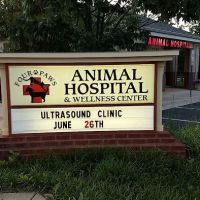 Four Paws Animal Hospital & Wellness Center ico