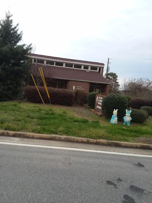 Toccoa Veterinary Hospital 8