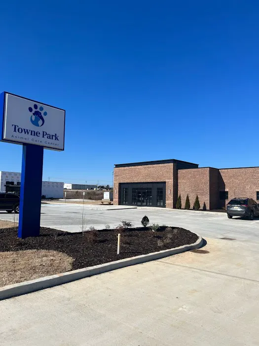 Towne Park Animal Care Center 7