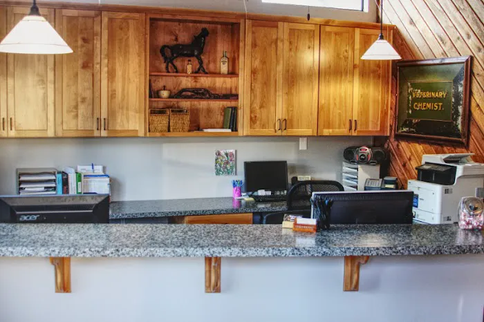 Columbia Equine Hospital 6