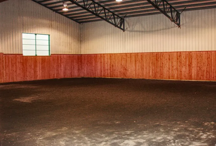 Columbia Equine Hospital 9