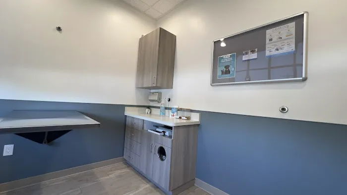 Quail Animal Hospital 6
