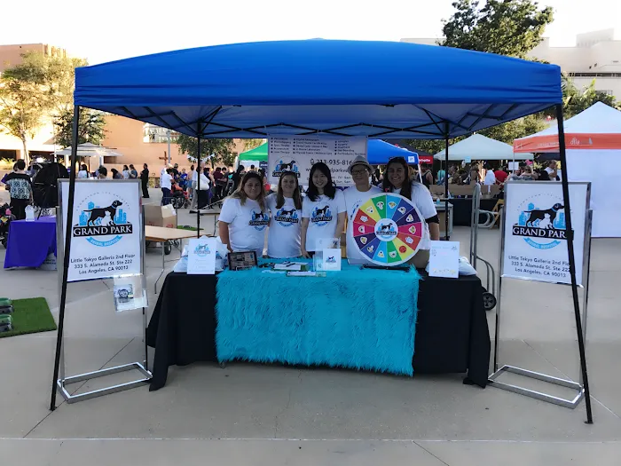 Grand Park Animal Hospital 8