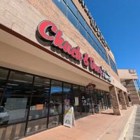 Chuck & Don's Pet Food & Supplies ico