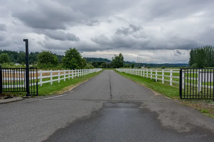 Pilchuck Veterinary Hospital - Equine 8