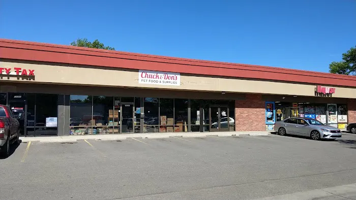 Chuck & Don's Pet Food & Supplies 12