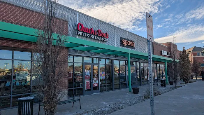 Chuck & Don's Pet Food & Supplies 1