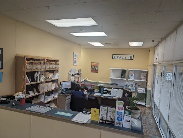 Klahanie Center Veterinary Hospital 7
