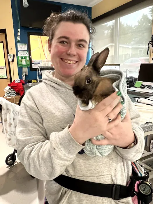 Happy Tails Animal Hospital 8