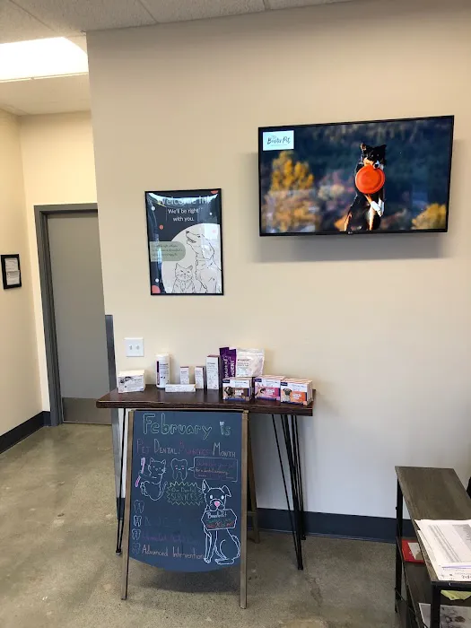 BoosterPet Veterinary Care & Urgent Care in Renton 6
