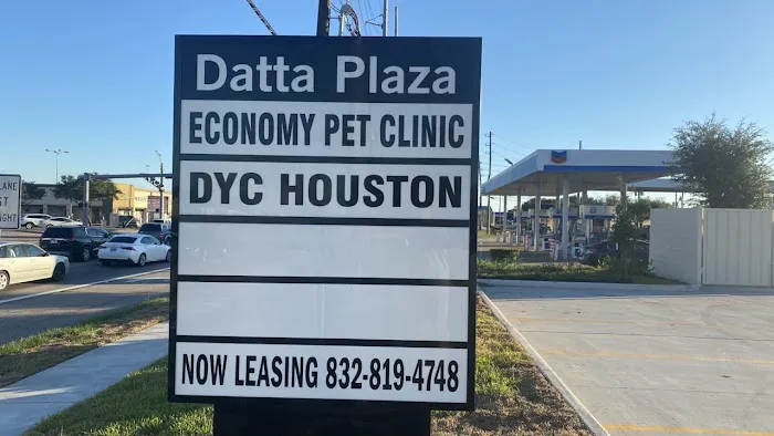 Economy Pet Clinic 4