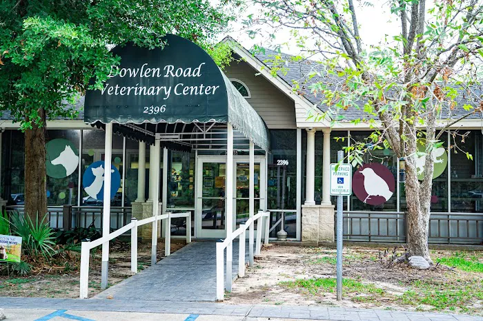 Dowlen Road Veterinary Center 1