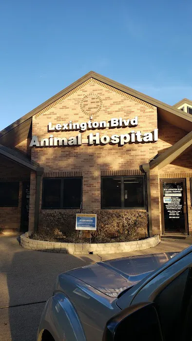 Lexington Boulevard Animal Hospital: Baxter Dayna DVM 5