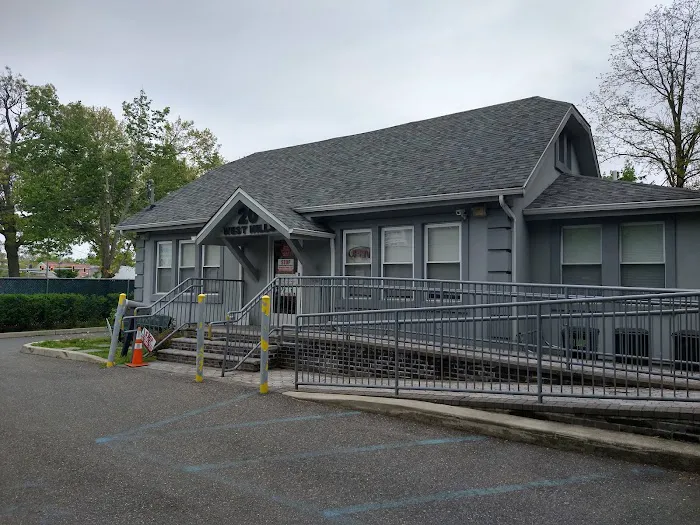The Animal center LI 4