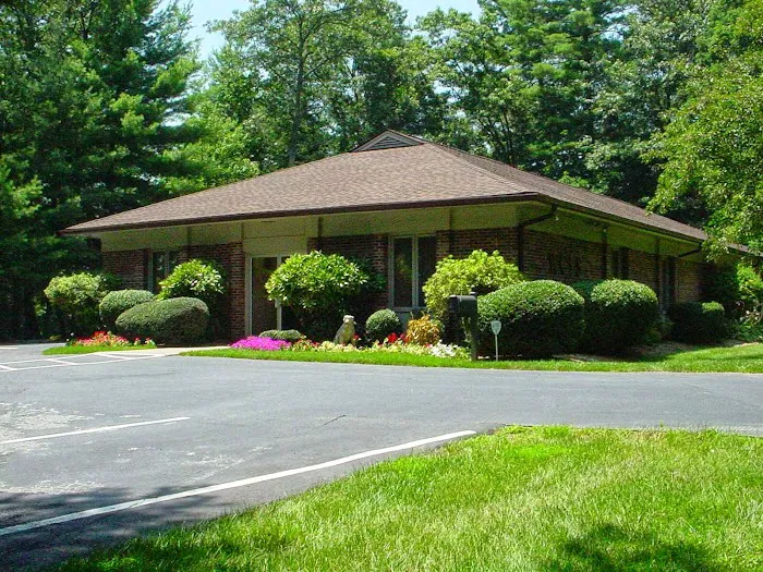 Western Carolina Veterinary Surgery 8