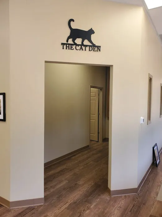 Main Street Animal Clinic 9