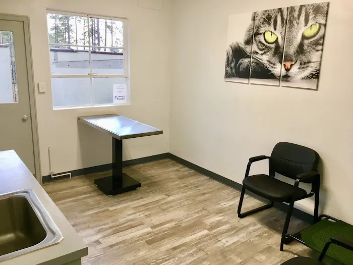Pinehurst Animal Hospital and Dental Clinic 10