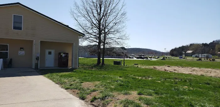 Hermann Veterinary Clinic 8