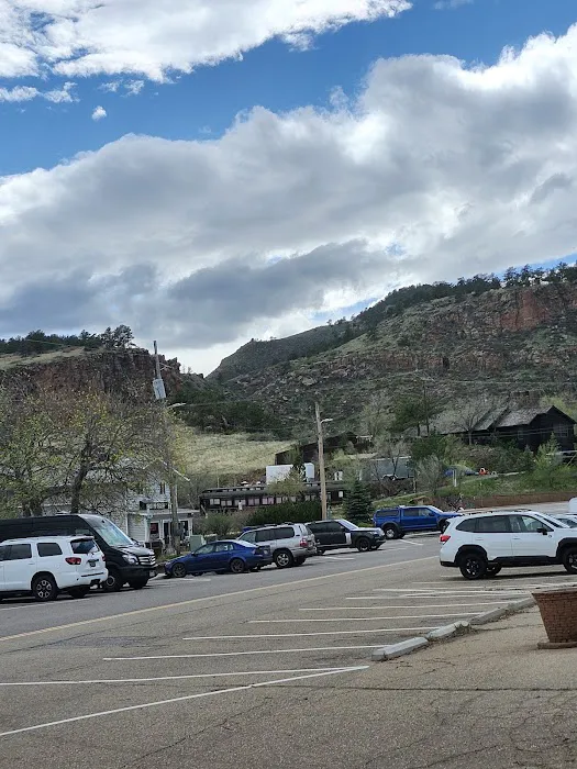 Lyons Vet Clinic 4