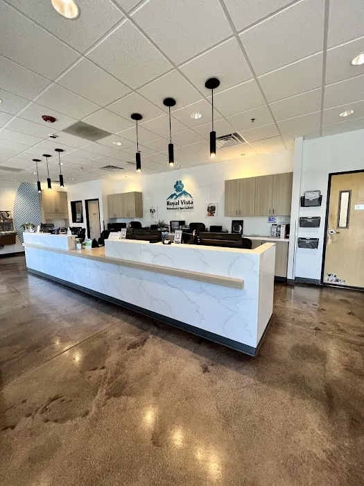 Royal Vista Veterinary Specialists 7