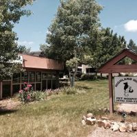Highland Hills Pet Hospital ico