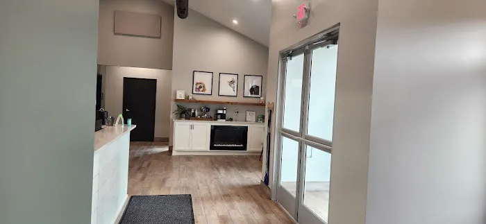Prior Lake Pet Hospital - General and Urgent Care 4