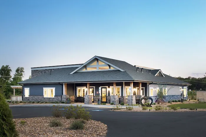 Lake Anna Veterinary Hospital 9