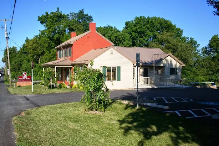 Mt. Rock Animal Hospital 10