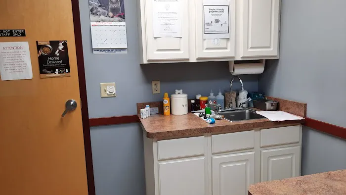 Brenford South Animal Clinic 2