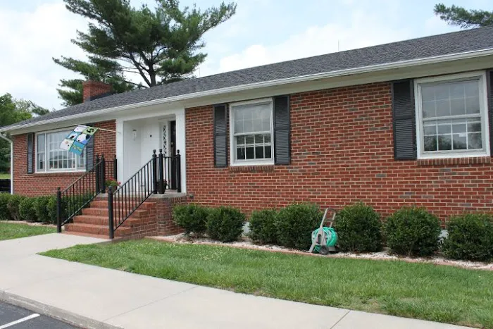 Montpelier Veterinary Hospital 7