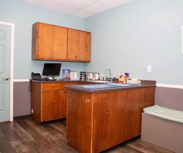Seneca Animal Hospital