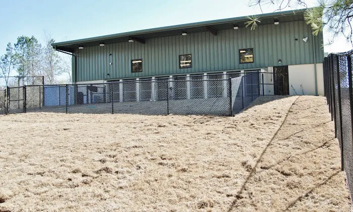 West Madison Veterinary Hospital and Pet Resort 10