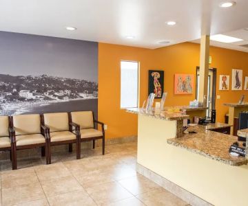 Laguna Beach Veterinary Medical Center