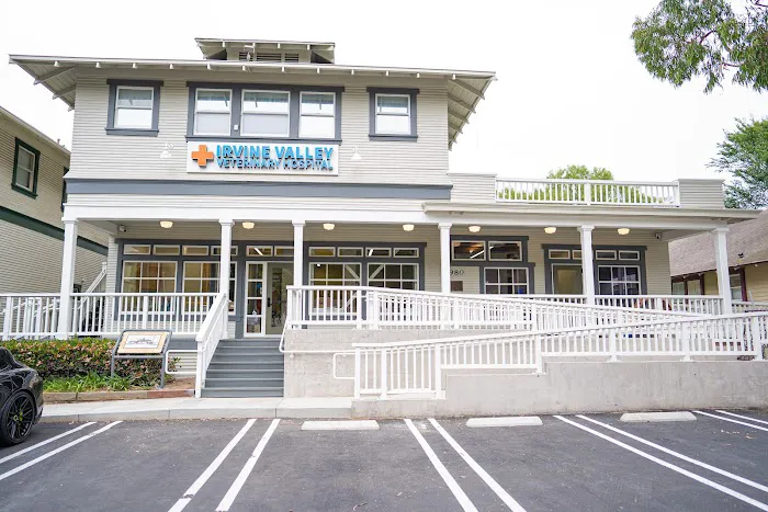 Irvine Valley Veterinary Hospital Emergency 6
