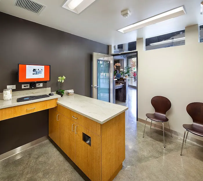 DTLAvets - Wellness and Urgent Care Services 10