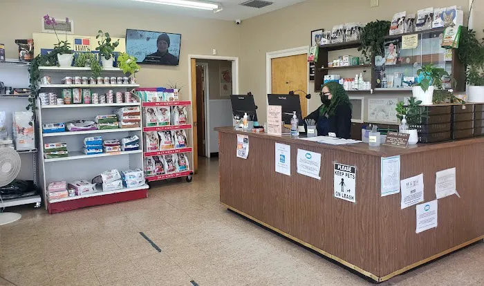 Alhambra Animal Hospital: Heidi Henstra & Christine Carrillo, DVM 2