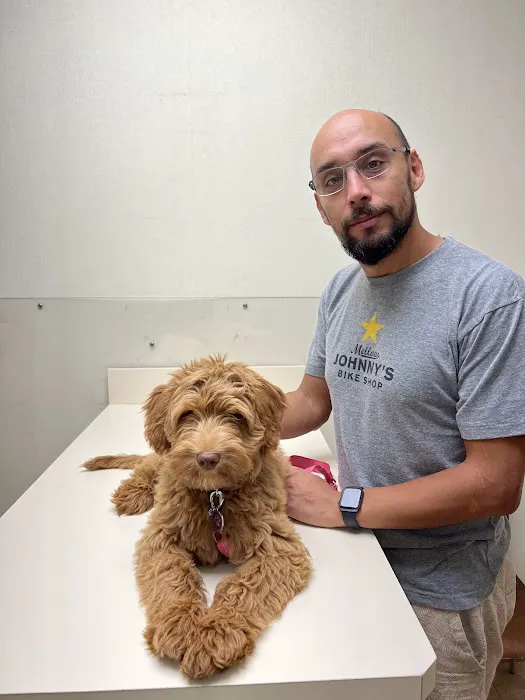 Grand Parkway Animal Hospital 12