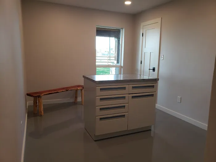 Texas Republic Veterinary Hospital 12