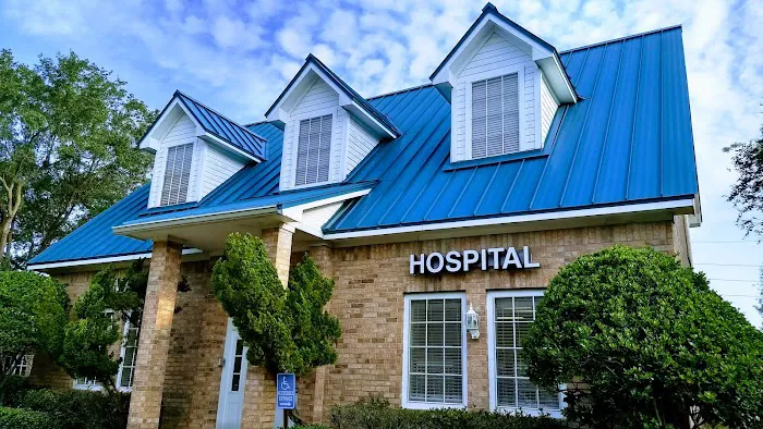 Animal Hospital Highway 6 7
