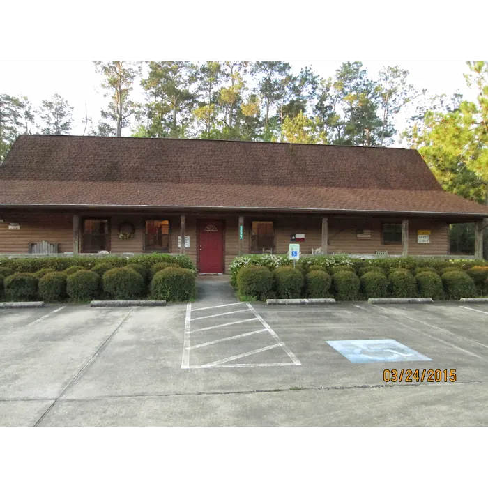 Bark & Purr Veterinary Clinic 6
