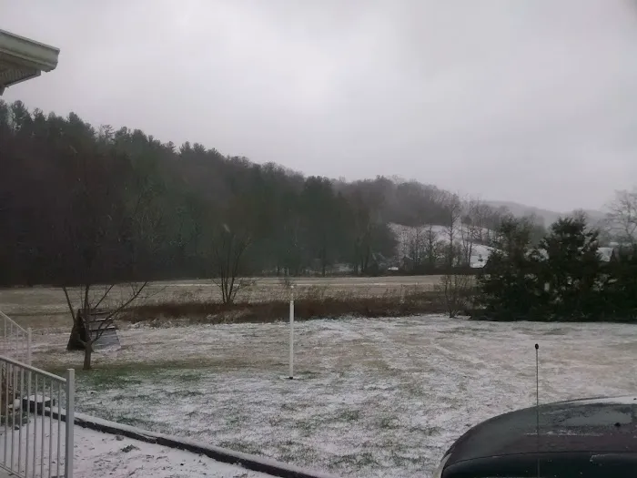 Roan Mountain Animal Hospital 1