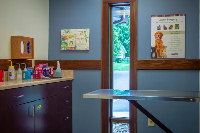 Pinecrest Veterinary Clinic 5