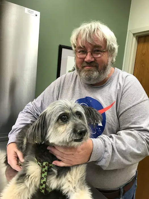 Airport Veterinary Center 10