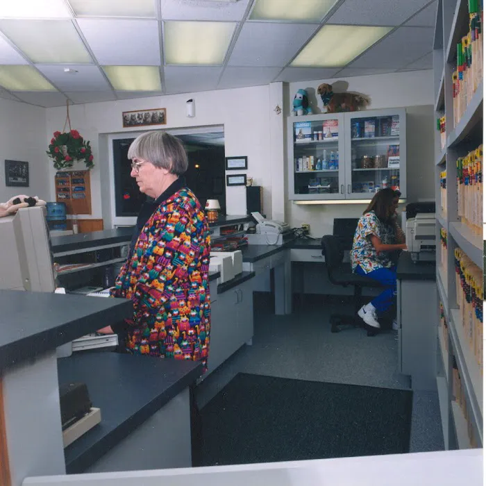 Windsor Veterinary Clinic PC 7
