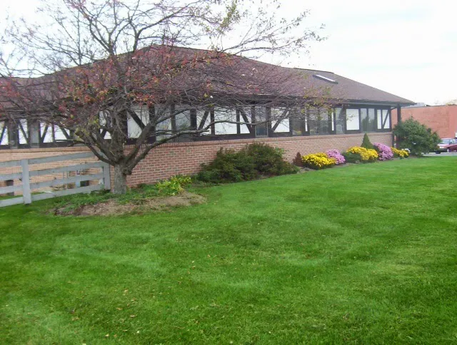 Sheffield Veterinary Hospital: LaForge Julie A DVM 2