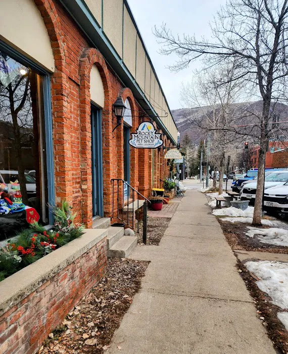 Rocky Mountain Pet Shop 3